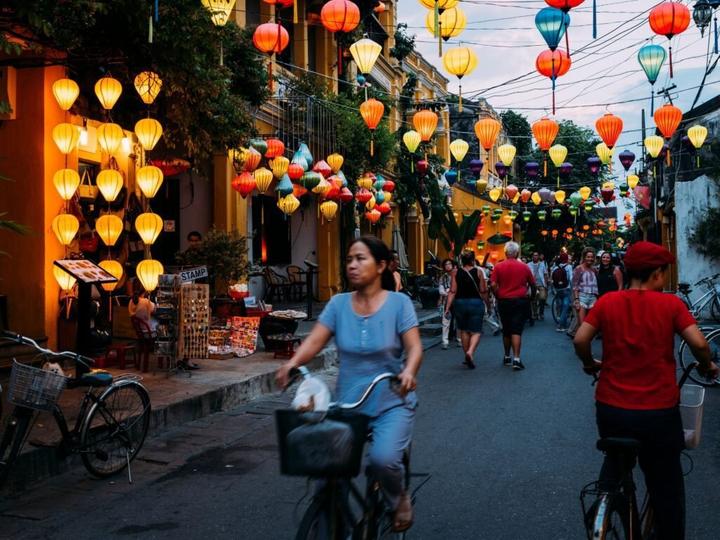Chuyên gia Hotspot Matrix phân tích: Chupa Chups lan tỏa tinh thần và marketing video